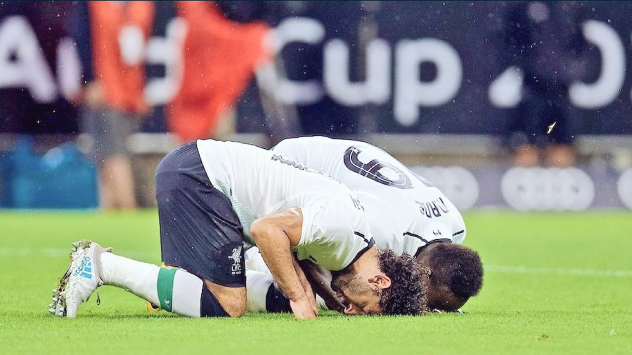 Mane and Salah Celebrate Goal vs. Bayern