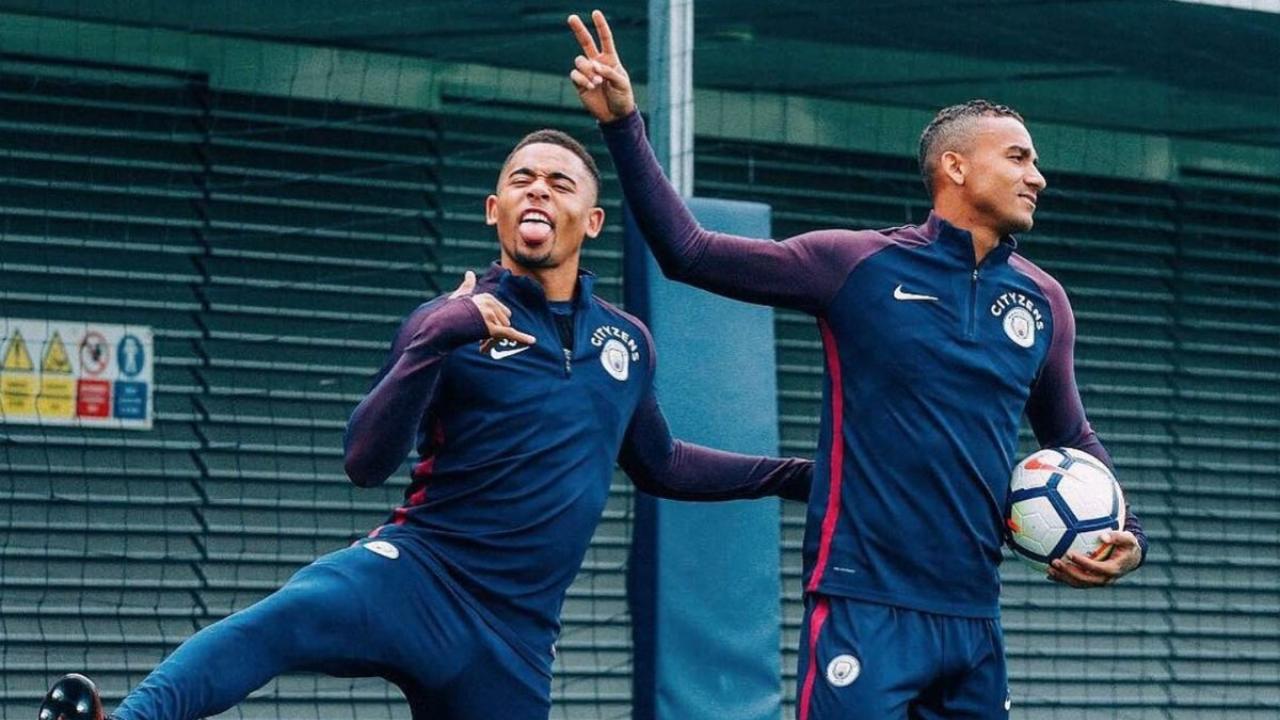 Gabriel Jesus Danilo Luiz Man City Training