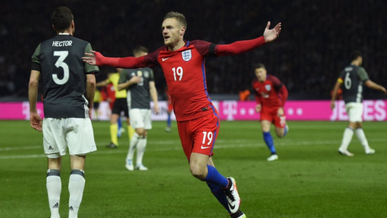 Jamie Vardy Celebrates Goal vs Germany 