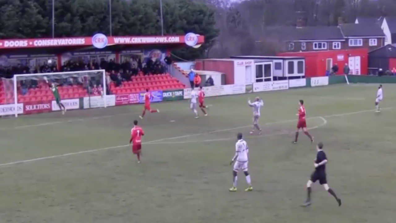 Goalkeeper bombs a punt that ends up in the back of the net during injury time