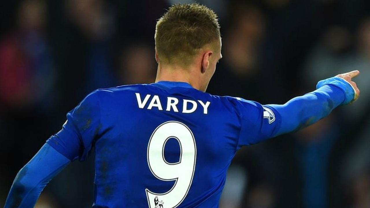 Jamie Vardy celebrates a stunning goal against Liverpool. 