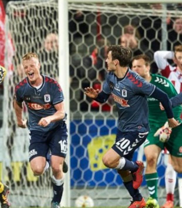 Steffen Rasmussen celebrates his late equalizer 