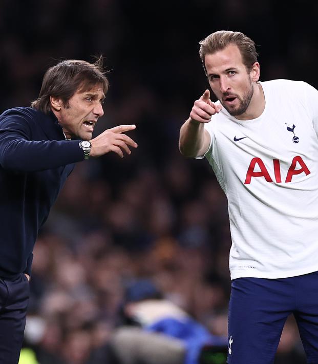 Antonio Conte And Harry Kane