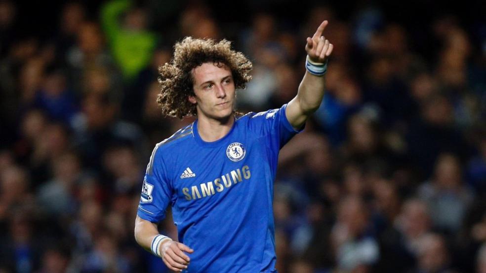 Footballers With The Most Social Media Followers - David Luiz