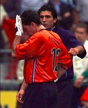 Sad World Cup photos - Gianluigi Buffon