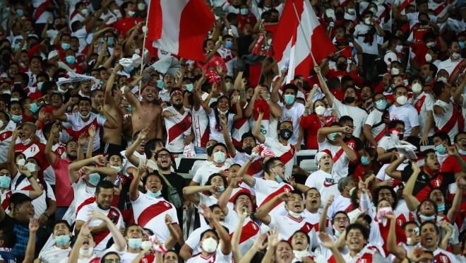 Peru supporters