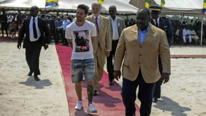 Messi visiting the Gabonais President