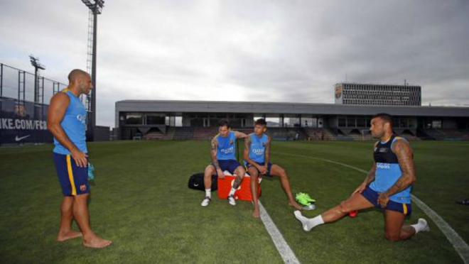 Messi and Neymar return to Barcelona