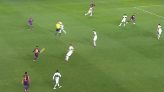 messi's signature pass