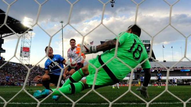 When Harry Kane met Nick Rimando