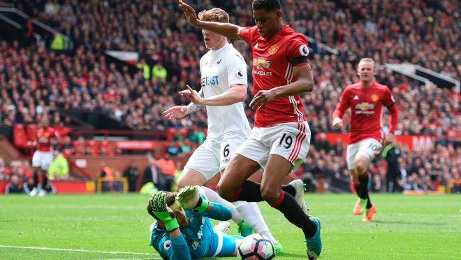 Marcus Rashford Dive Versus Swansea