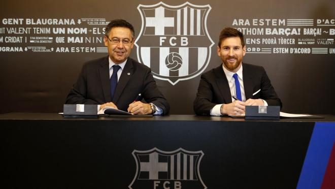 New Lionel Messi Contract - The Argentine star signed a new deal with Barcelona that will keep him at the club until 2021