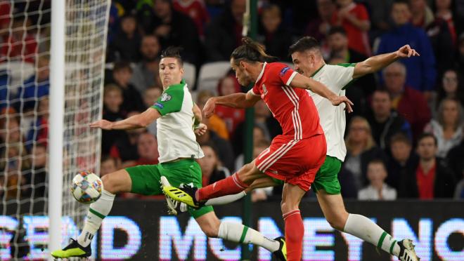 Gareth Bale Goal Vs Ireland