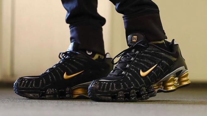 Neymar Nike Shox