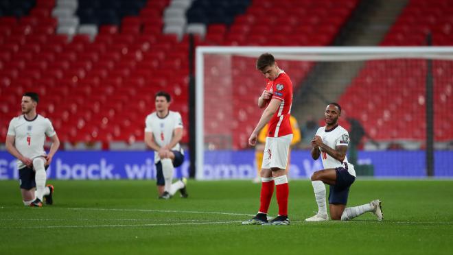 England Players Kneeling