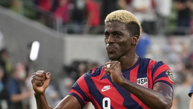 Gyasi Zardes Transfer