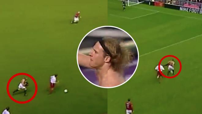 Diego Forlan playing with no shirt for Manchester United