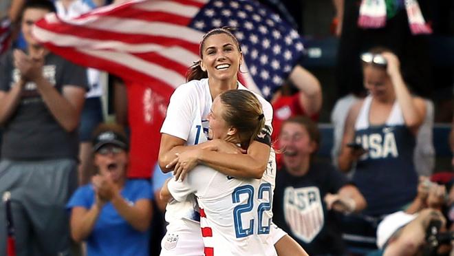 Alex Morgan hat-trick vs Japan