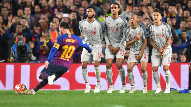 lionel messi free kick liverpool 