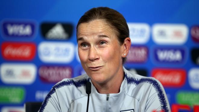 USWNT spygate against England