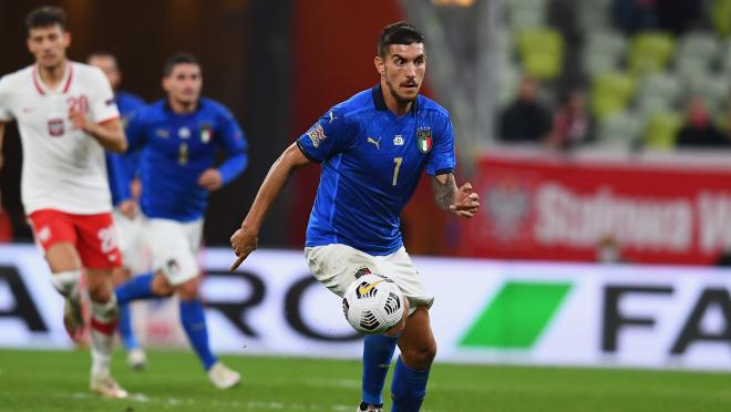 Lorenzo Pellegrini corner kick