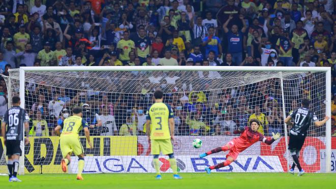 Memo Ochoa