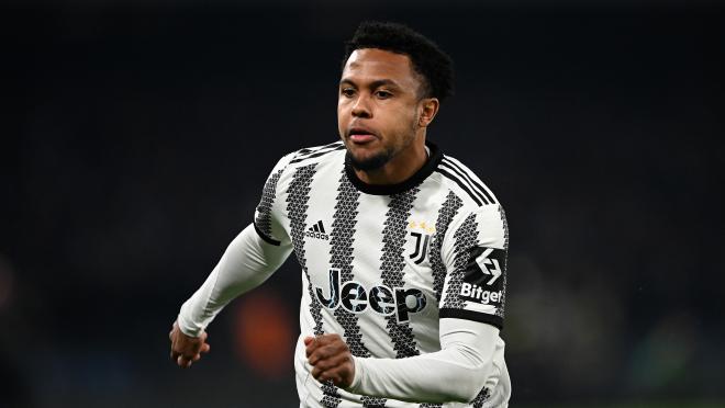 Juventus shares down 10%