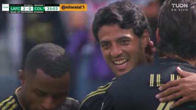 Hat Trick de Carlos Vela