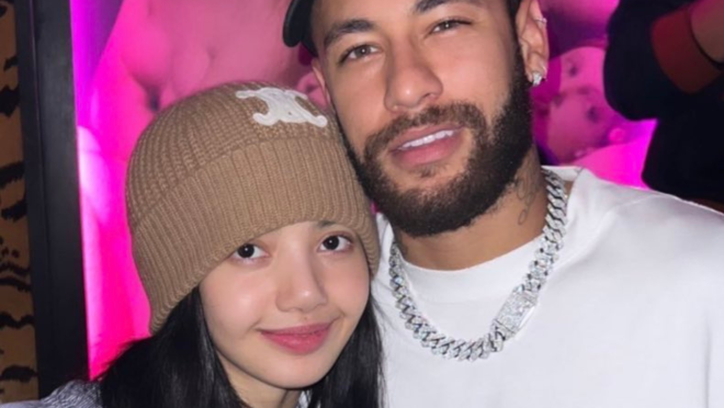 Lisa and Neymar photo