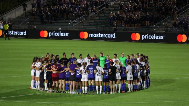 NWSL protest in sixth minute