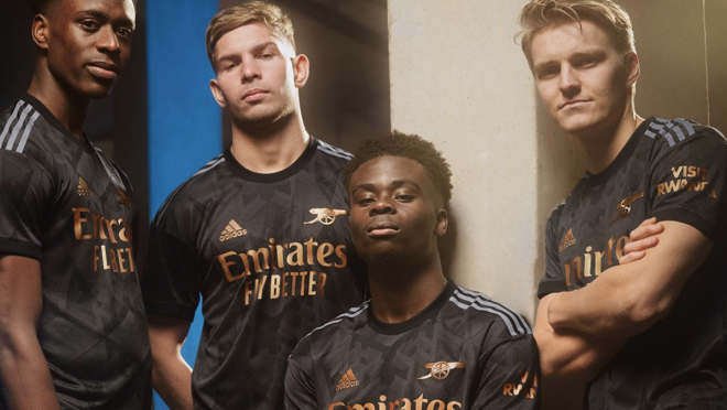 Arsenal players model this year's away kit