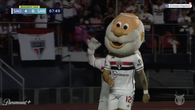 Alexandre Pato mascot celebration