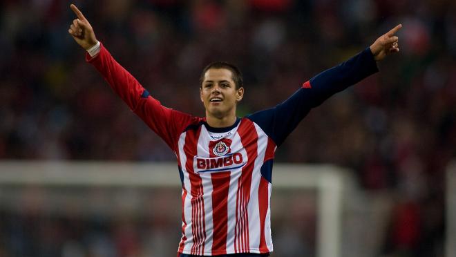 Chicharito Chivas transfer returns him to boyhood club