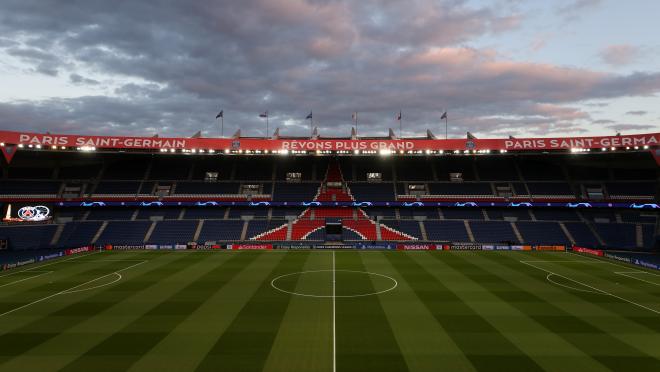 PSG leaving Parc des Princes