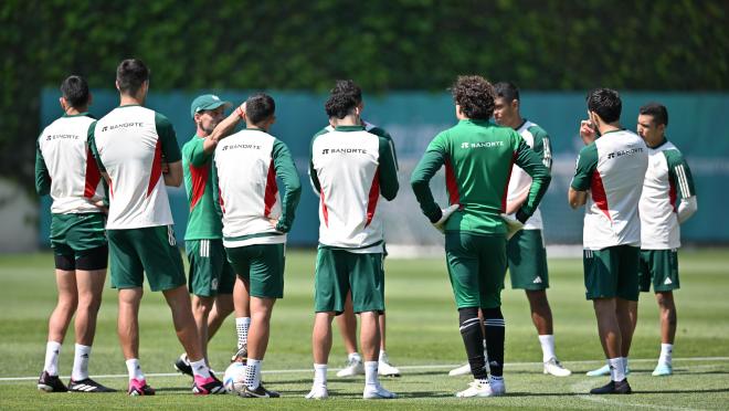 alineación de México vs Jamaica