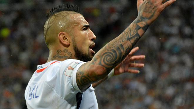 Arturo Vidal Barcelona transfer news