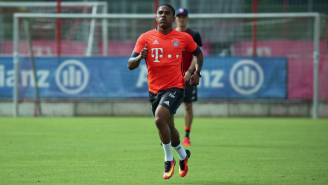 Douglas Costa Bayern Training Skills