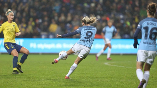 Toni Duggan Goal in Champions League