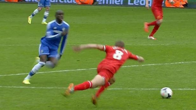 Steven Gerrard Slip vs Chelsea 