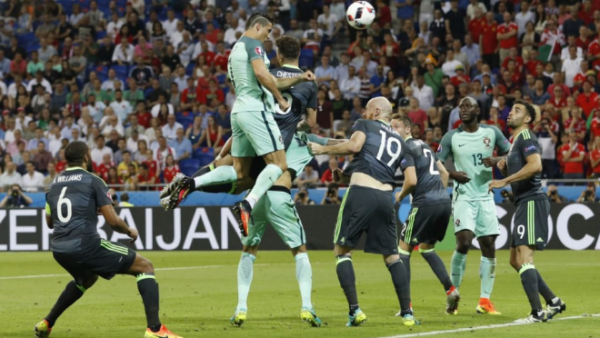 How high can Cristiano Ronaldo jump