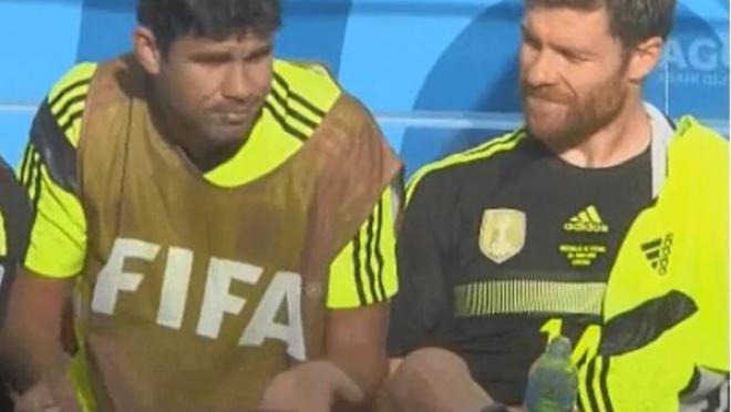 Diego Costa Tries To Wax Xabi Alonso