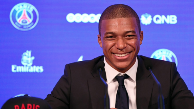 Mbappe PSG introduction