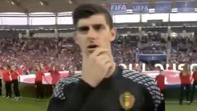 Thibaut Courtois Chin Touching Habit 