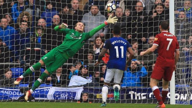 Loris Karius Save vs Everton