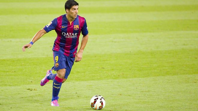 Luis Suarez Smart Soccer Player