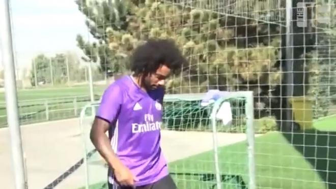 Marcelo juggles tennis ball