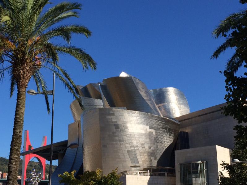 Athletic Bilbao: Bilbao Guggenheim Museum