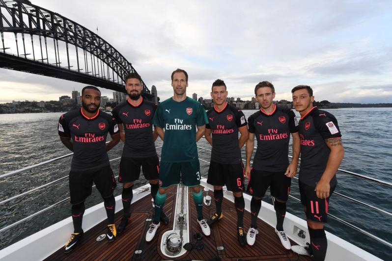 Arsenal's third kit