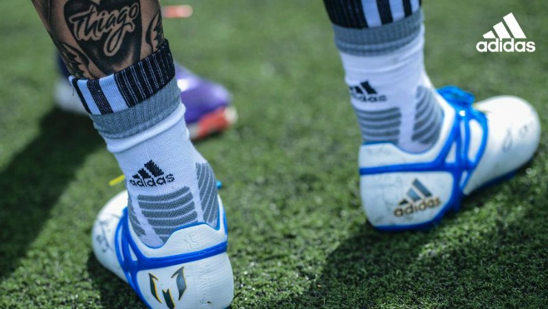 messi's boots. Messi vs Neymar